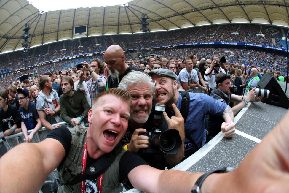 Metallica live in der Imtech Arena Hamburg am 04.06.2014
Konzert Musik Rock Pop
Copyright by Mirko Hannemann
Winterhuder Weg 51 , 22085 HH
Tel.: 040/ 27875750
Verwendung für Werbezwecke und Weitergabe an Dritte untersagt. Mirko Hannemann kann keine Schadenersatzforderungen übernehmen, die aus der Veröffentlichung dieses Bildes entstehen könnten.
Konto : Hamburger Sparkasse BLZ: 20050550
Kto.-Nr.: 1320/471293.