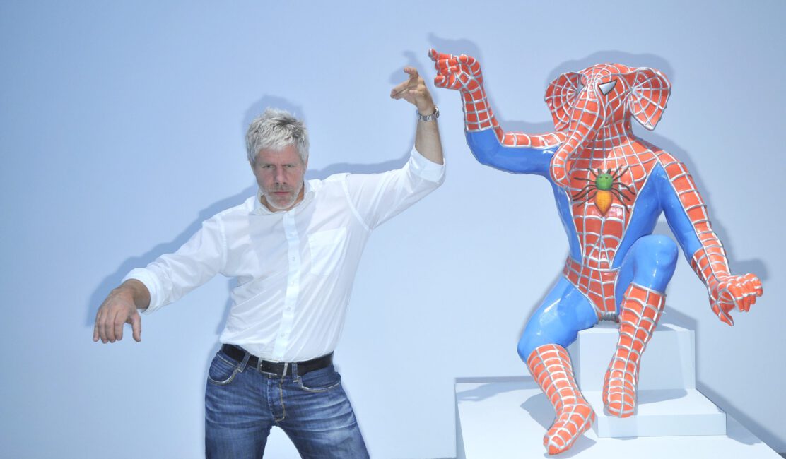 HAMBURG, 22.09.2011 Foto: WWW.SCHEFFEN.DE
WUNDER
Ausstellung in den Deichtorhallen
------HENNING SCHEFFEN PHOTOGRAPHY-------
MOBIL: 00491773193050 INFO@SCHEFFEN.DE
WWW.SCHEFFEN.DE ASV Autor Nr. 4004961
KONTO 25069276 BLZ 25050180
SPARKASSE HANNOVER